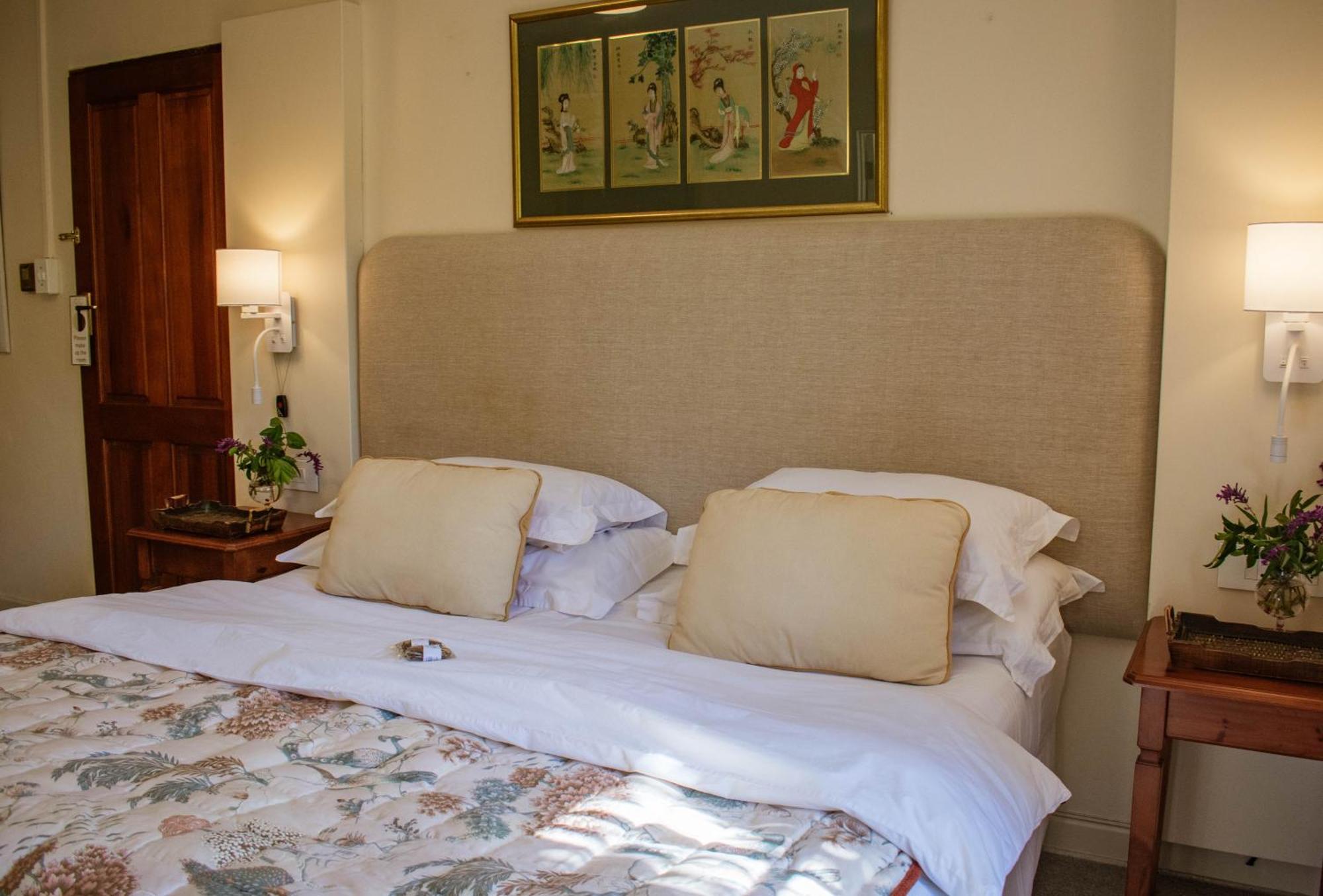 5 Seasons Guest House Στέλενμπος Εξωτερικό φωτογραφία