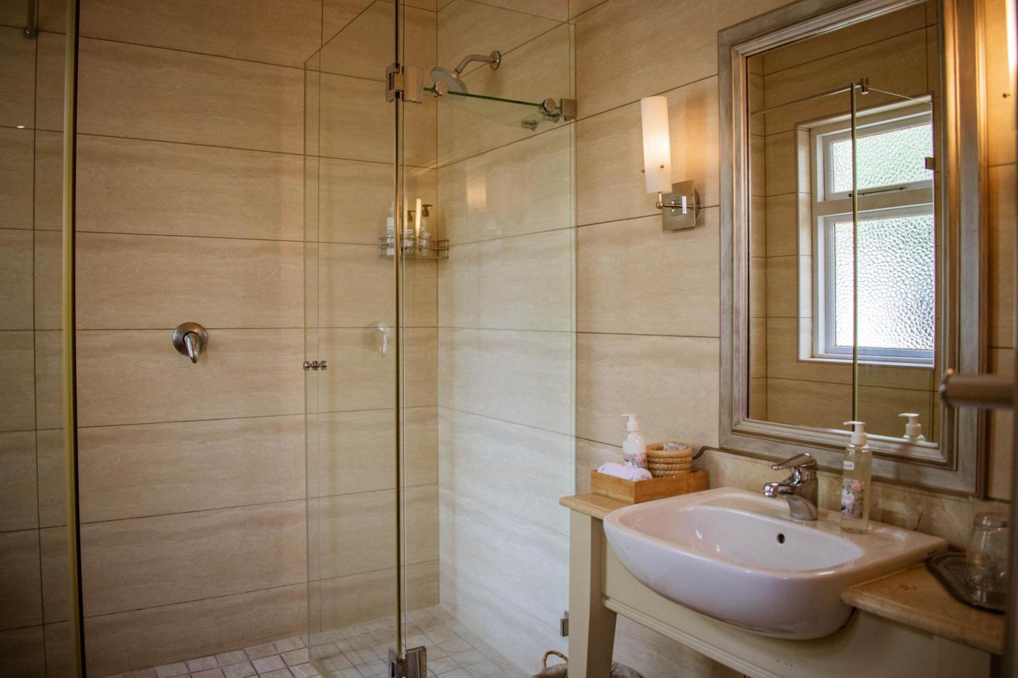 5 Seasons Guest House Στέλενμπος Εξωτερικό φωτογραφία